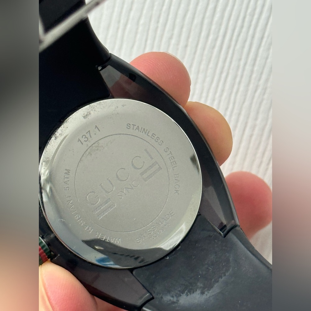Gucci Swiss Made Black Stainless Steel & Rubber Watch Preloved Boxed Monogram - Picture 7 of 14